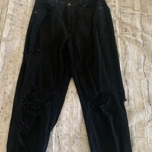 American Eagle Ripped Mom Jeans